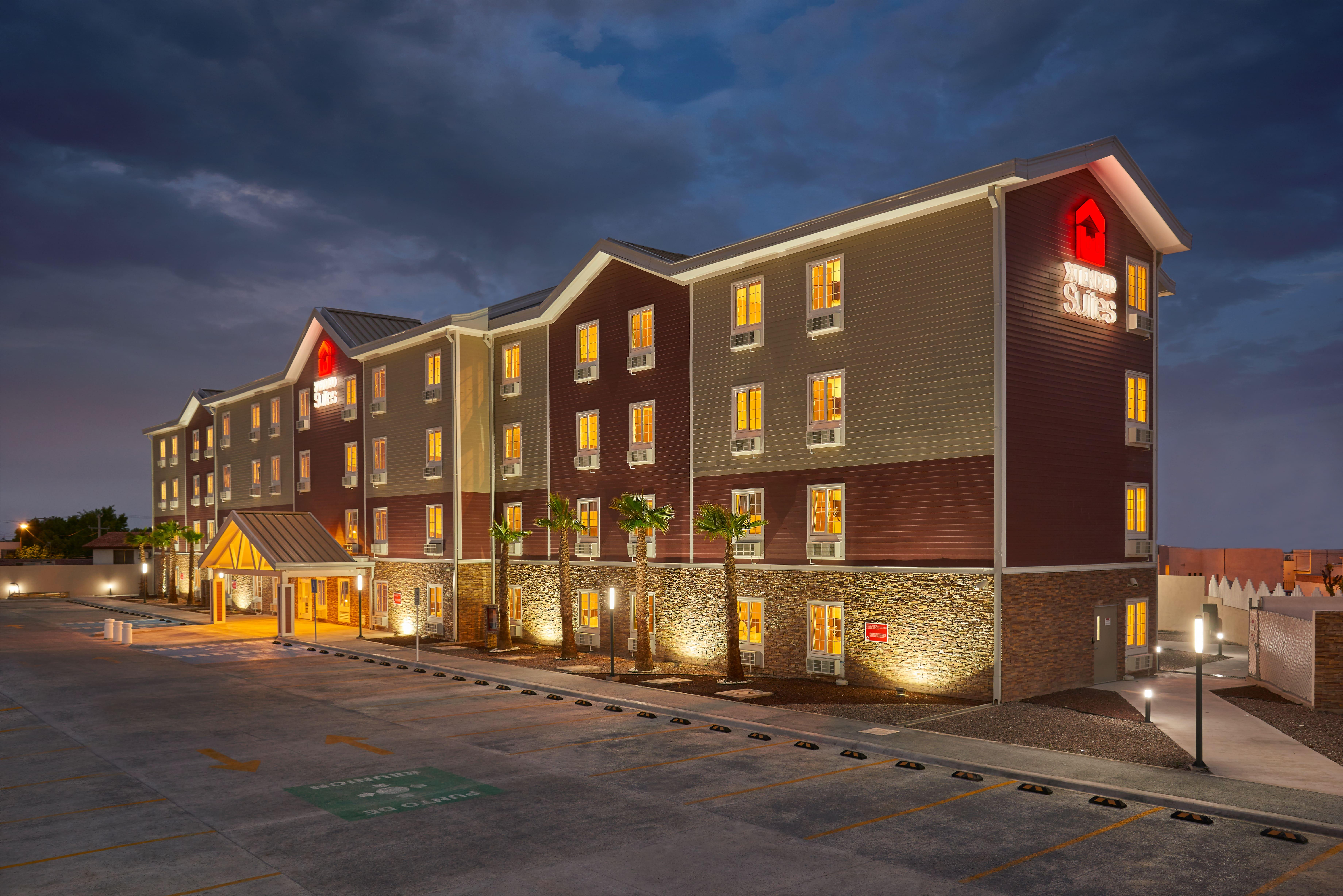 Extended Suites Saltillo Galerias Esterno foto